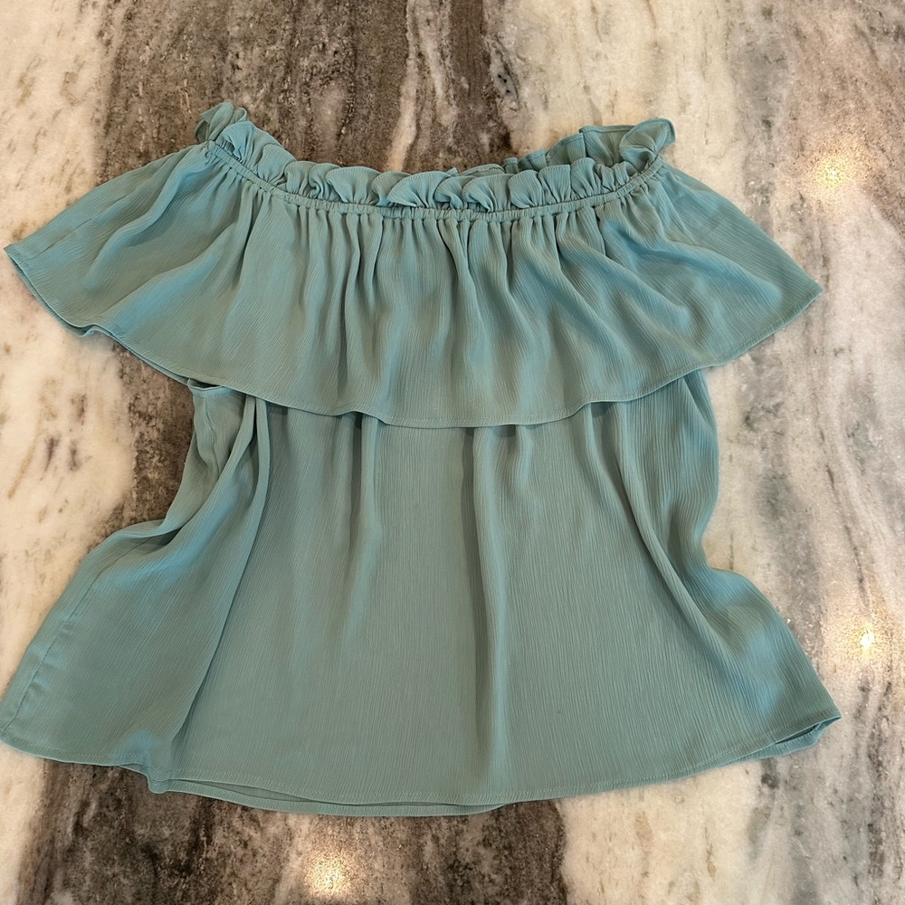 PPLA clothing green off the shoulder blouse